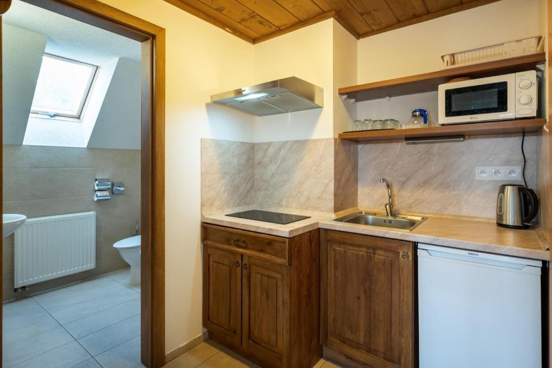 Apartmanovy Dom Vila Maros Pavcina Lehota  Exterior photo